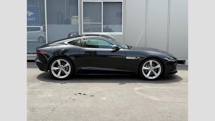 2023 認定中古車 Jaguar F-Type サントリーニブラック P300 オートマチック 後輪駆動 F-TYPEクーペ R-DYNAMIC