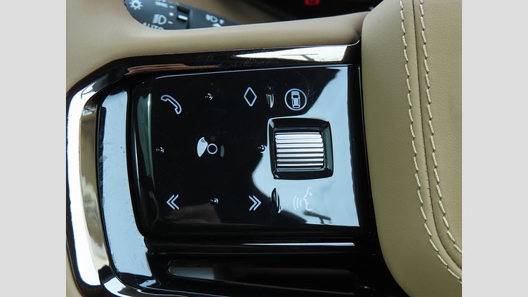 2024 認定中古車 Land Rover Range Rover Sport サントリーニブラック D300マイルドハイブリッド スタンダードホイールベース Dynamic HSE