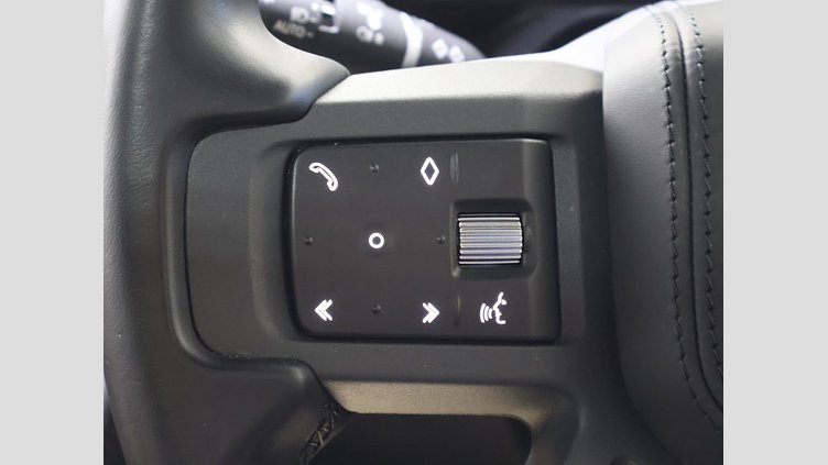 2023 認定中古車 Land Rover Defender 110 サントリーニブラック D300 AWD（AT） X