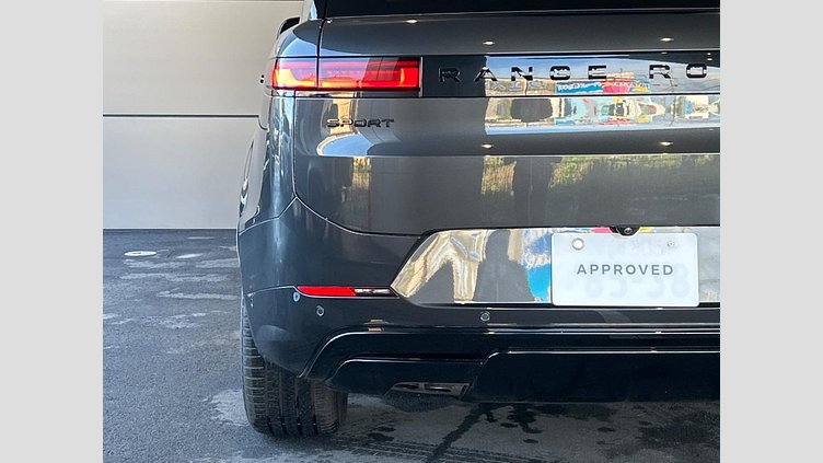 2024 認定中古車 Land Rover Range Rover Sport カルパチアングレイ D300マイルドハイブリッド スタンダードホイールベース Dynamic SE