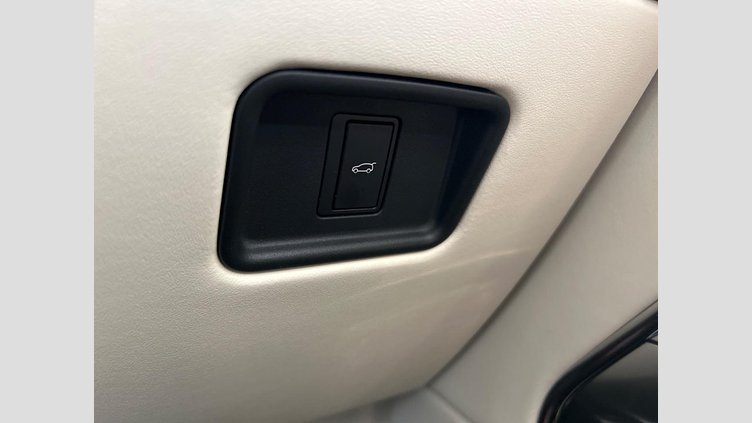 2023 認定中古車 Land Rover Range Rover バトゥミゴールド D300 AWD MHEV（AT） スタンダードホイールベース AUTOBIOGRAPHY