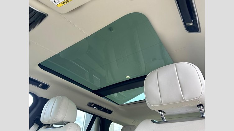 2023 認定中古車 Land Rover Range Rover バトゥミゴールド D300 AWD MHEV（AT） スタンダードホイールベース AUTOBIOGRAPHY