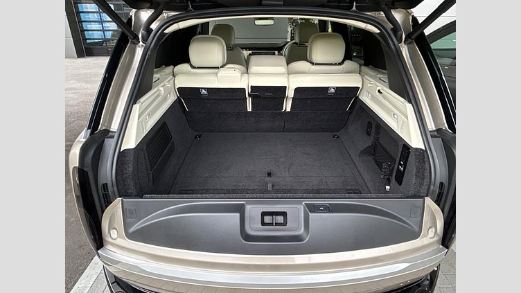 2023 認定中古車 Land Rover Range Rover バトゥミゴールド D300 AWD MHEV（AT） スタンダードホイールベース AUTOBIOGRAPHY