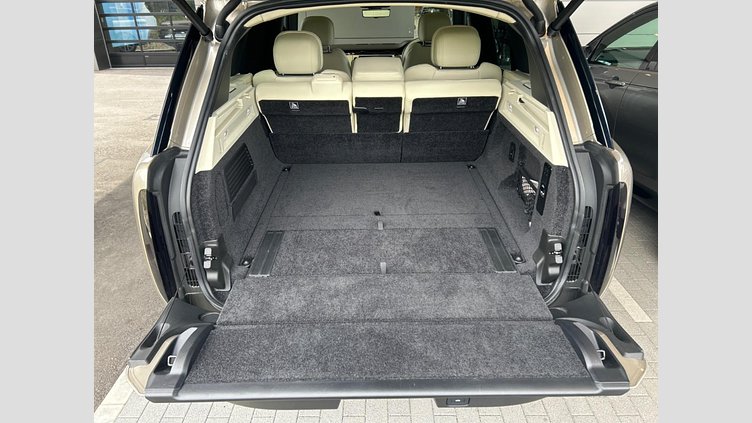 2023 認定中古車 Land Rover Range Rover バトゥミゴールド D300 AWD MHEV（AT） スタンダードホイールベース AUTOBIOGRAPHY