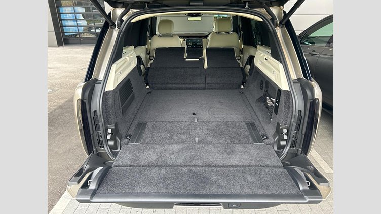 2023 認定中古車 Land Rover Range Rover バトゥミゴールド D300 AWD MHEV（AT） スタンダードホイールベース AUTOBIOGRAPHY
