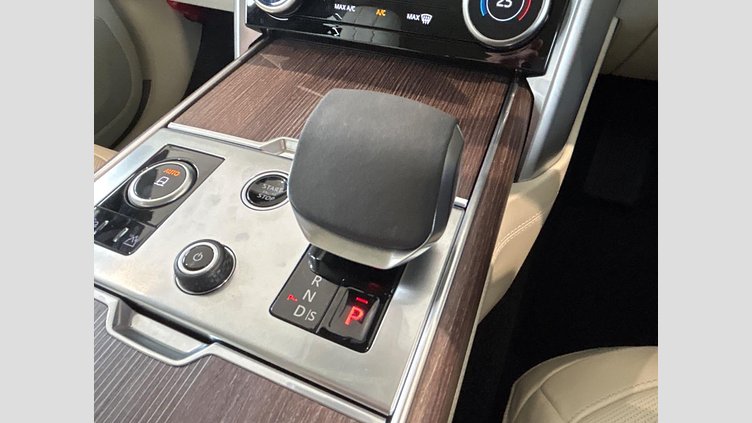 2023 認定中古車 Land Rover Range Rover バトゥミゴールド D300 AWD MHEV（AT） スタンダードホイールベース AUTOBIOGRAPHY
