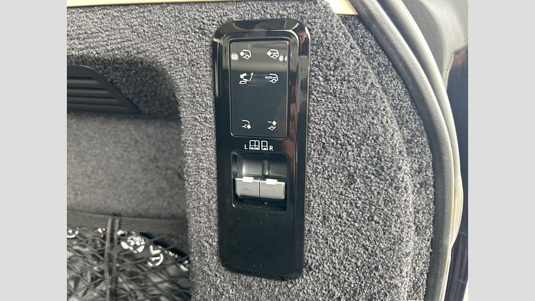 2023 認定中古車 Land Rover Range Rover バトゥミゴールド D300 AWD MHEV（AT） スタンダードホイールベース AUTOBIOGRAPHY