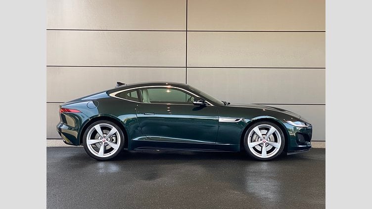 2023 認定中古車 Jaguar F-Type ブリティッシュレーシンググリーン P300 オートマチック 後輪駆動 F-TYPEクーペ R-DYNAMIC