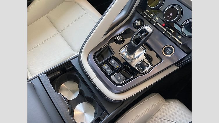 2023 認定中古車 Jaguar F-Type ブリティッシュレーシンググリーン P300 オートマチック 後輪駆動 F-TYPEクーペ R-DYNAMIC