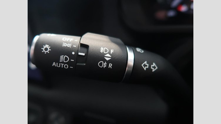 2023 認定中古車 Land Rover Defender 110 アイガーグレイ D300 AWD（AT） X-DYNAMIC HSE