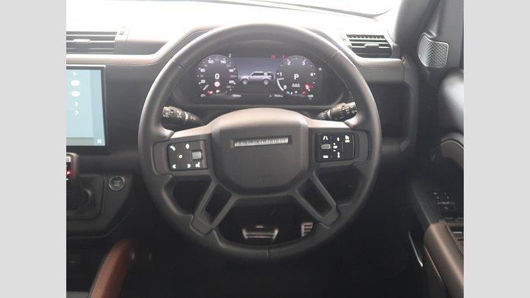 2023 認定中古車 Land Rover Defender 110 アイガーグレイ D300 AWD（AT） X-DYNAMIC HSE