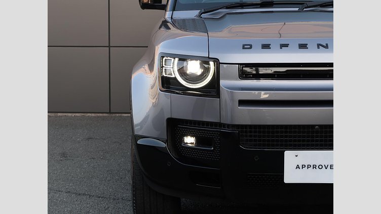 2023 認定中古車 Land Rover Defender 110 アイガーグレイ D300 AWD（AT） X-DYNAMIC HSE
