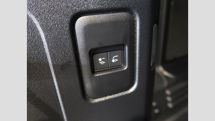 2023 認定中古車 Land Rover Defender 110 アイガーグレイ D300 AWD（AT） X-DYNAMIC HSE