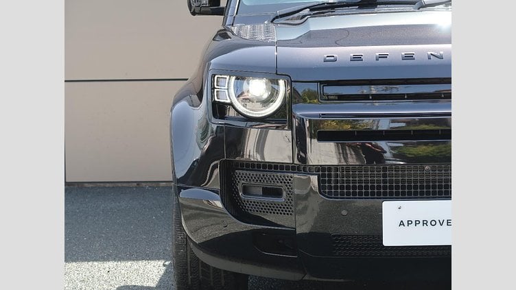 2024 認定中古車 Land Rover Defender 110 サントリーニブラック D300 AWD（AT） X-DYNAMIC SE