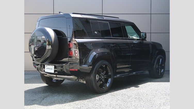 2024 認定中古車 Land Rover Defender 110 サントリーニブラック D300 AWD（AT） X-DYNAMIC SE