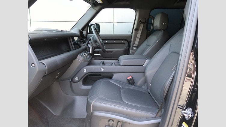 2024 認定中古車 Land Rover Defender 110 サントリーニブラック D300 AWD（AT） X-DYNAMIC SE
