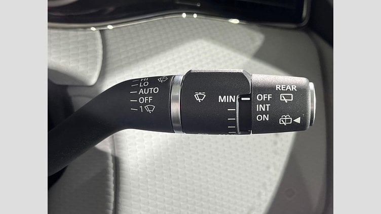 2023 認定中古車 Land Rover Range Rover Evoque フジホワイト D200 AWD（オートマチック）MHEV R-DYNAMIC S