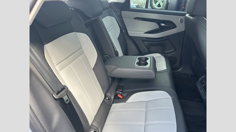 2023 認定中古車 Land Rover Range Rover Evoque アロイオスグレイ D200（ディーゼル） スタンダードホイールベース DYNAMIC SE