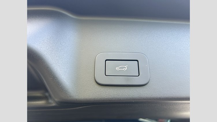 2023 認定中古車 Land Rover Range Rover Evoque アロイオスグレイ D200（ディーゼル） スタンダードホイールベース DYNAMIC SE