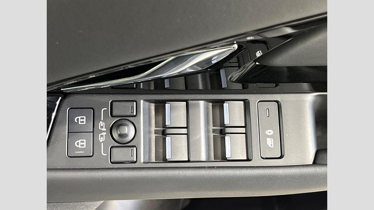 2024 認定中古車 Land Rover Range Rover Evoque トライベッカブルー P250（ガソリン） スタンダードホイールベース DYNAMIC HSE
