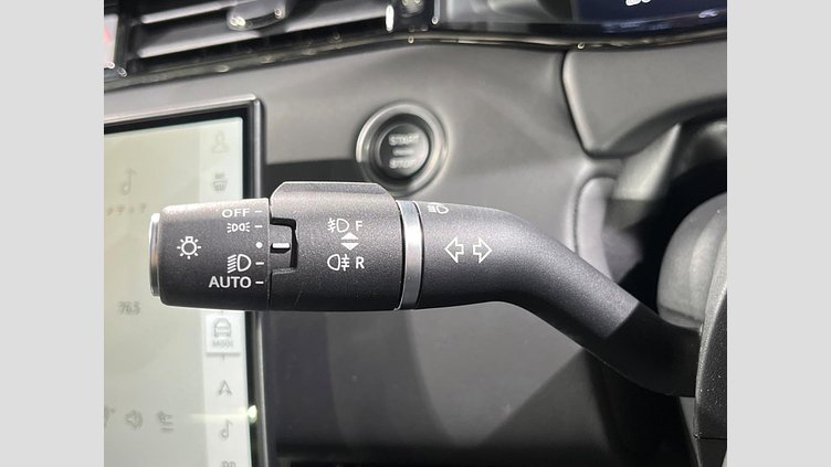 2024 認定中古車 Land Rover Range Rover Evoque トライベッカブルー P250（ガソリン） スタンダードホイールベース DYNAMIC HSE