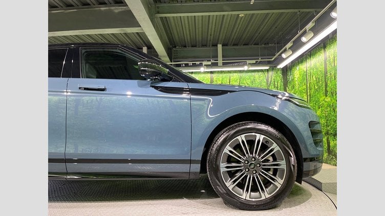 2024 認定中古車 Land Rover Range Rover Evoque トライベッカブルー P250（ガソリン） スタンダードホイールベース DYNAMIC HSE