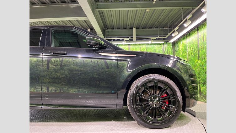 2024 認定中古車 Land Rover Range Rover Evoque サントリーニブラック P300eプラグインハイブリッド（ガソリン） スタンダードホイールベース DYNAMIC HSE