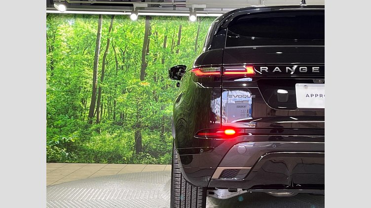 2024 認定中古車 Land Rover Range Rover Evoque サントリーニブラック P300eプラグインハイブリッド（ガソリン） スタンダードホイールベース DYNAMIC HSE