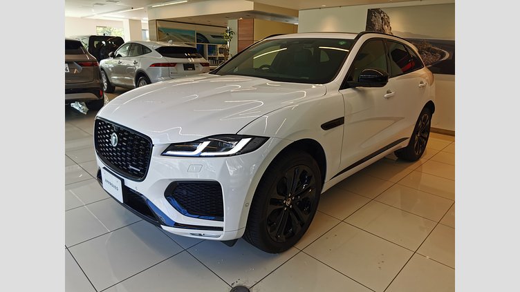 2024 認定中古車 Jaguar F-Pace オストゥーニパールホワイト D204 AWD（オートマチック）MHEV R-DYNAMIC SE