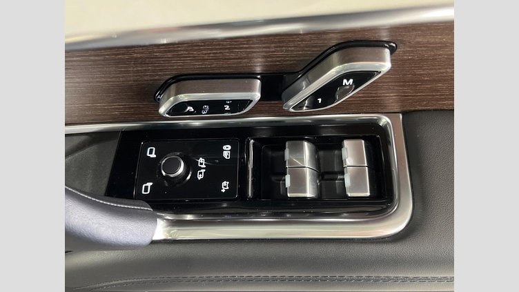 2023 認定中古車 Land Rover Range Rover フジホワイト P510 AWD PHEV（AT） スタンダードホイールベース AUTOBIOGRAPHY