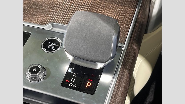 2023 認定中古車 Land Rover Range Rover フジホワイト P510 AWD PHEV（AT） スタンダードホイールベース AUTOBIOGRAPHY