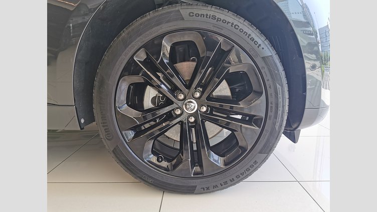 2024 認定中古車 Jaguar F-Pace カルパチアングレイ D204 AWD（オートマチック）MHEV R-DYNAMIC SE
