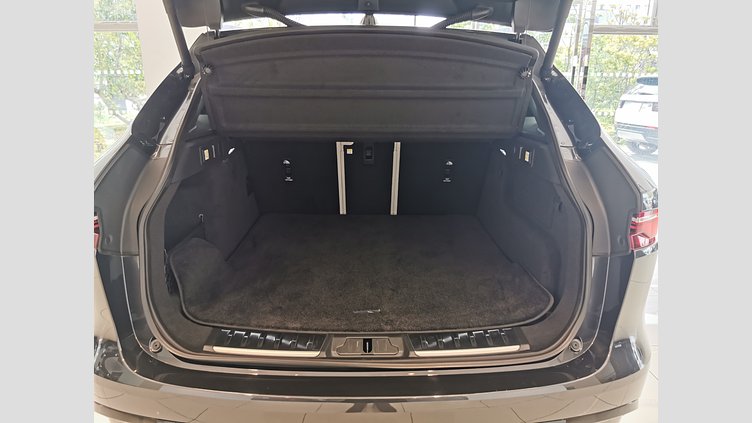 2024 認定中古車 Jaguar F-Pace カルパチアングレイ D204 AWD（オートマチック）MHEV R-DYNAMIC SE