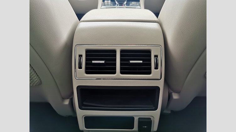 2024 認定中古車 Jaguar F-Pace カルパチアングレイ D204 AWD（オートマチック）MHEV R-DYNAMIC SE