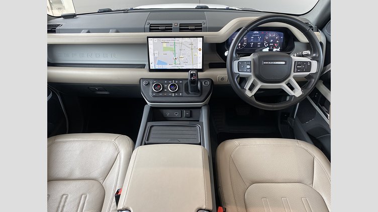 2022 認定中古車 Land Rover Defender 90 Fuji White 2.0 litre i4P Petrol HSE