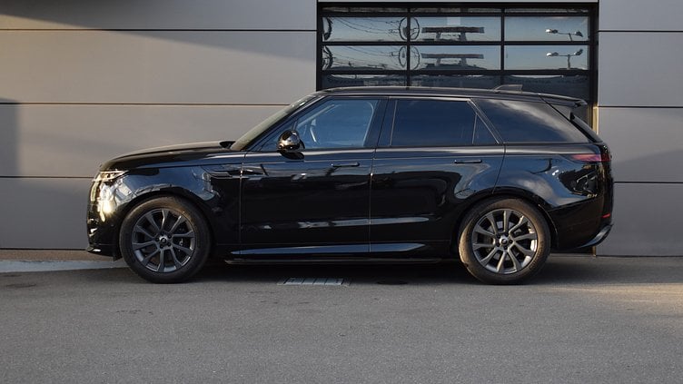2023 認定中古車 Land Rover Range Rover Sport サントリーニブラック 3.0リッター6気筒300PSターボチャージドディーゼルMHEV（オートマチック） DYNAMIC S