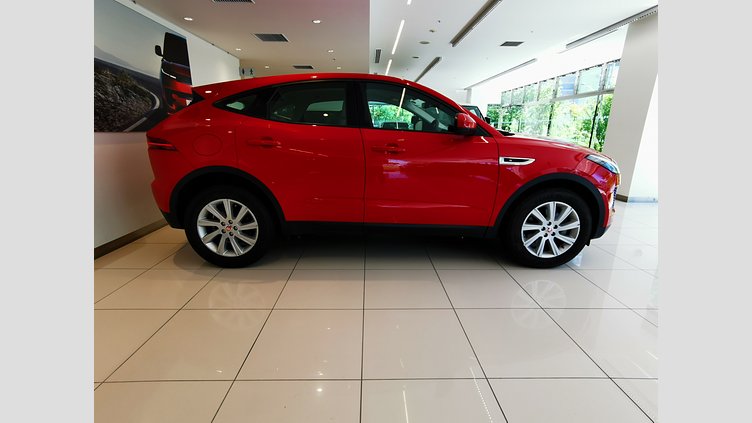 2018 認定中古車 Jaguar E-Pace カルデラレッド D180 オートマチック全輪駆動 S