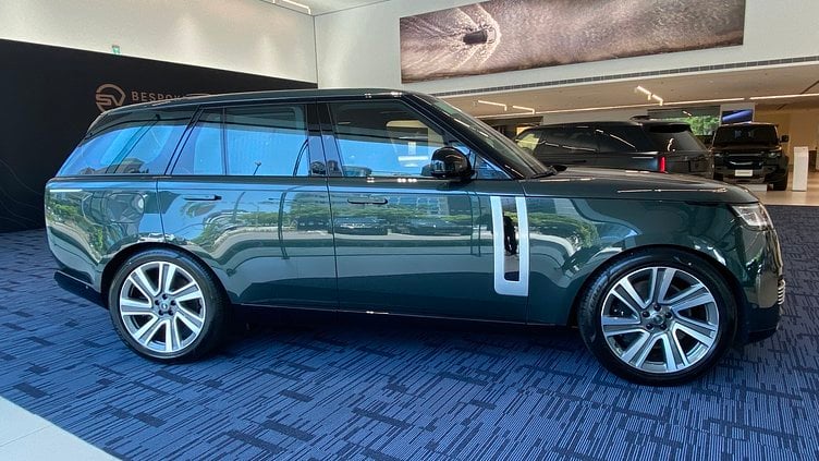 2024 新車 Land Rover Range Rover (1DV) Belgravia Green 貝爾格拉維亞綠 P615 汽油 (輕油電混合) 標準軸距 SV