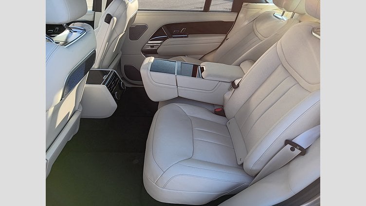 2025 SKLADOVÉ VOZIDLÁ Land Rover Range Rover Sunset Gold - Gloss finish 3.0D 350PS MHEV  D350 MHEV Autobiography AWD Auto 
