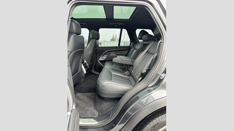 2022 Вживаний Land Rover Range Rover Carpathian Grey 3.0 litre i6 PHEV​ HSE
