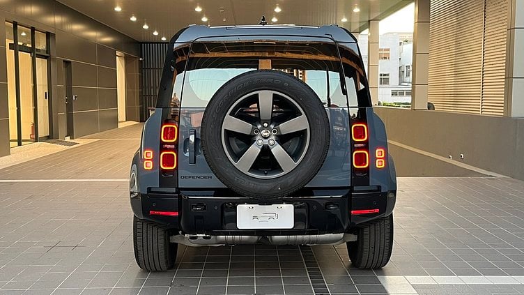 2025 新車 Land Rover Defender 110 Tasman Blue 3.0 litre i6D​ 110 X-Dynamic HSE