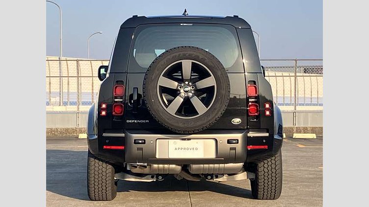 2023 認定中古車 Land Rover Defender 110 サントリーニブラック D300 AWD（AT） X-DYNAMIC HSE