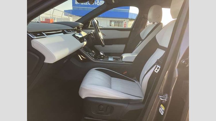 2022 認定中古車 Land Rover Range Rover Velar Charente Grey 2.0 litre i4P​ オーリック エディション 4WD