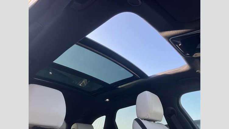 2022 認定中古車 Land Rover Range Rover Velar Charente Grey 2.0 litre i4P​ オーリック エディション 4WD