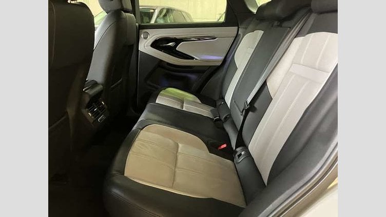 2019 認定中古車 Land Rover Range Rover Evoque ソウルパールシルバー D180 FIRST EDITION