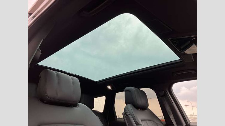 2022 認定中古車 Land Rover Range Rover Sport サントリーニブラック INGENIUM 2.0L 4気筒ガソリン PHEV 404PS HSE