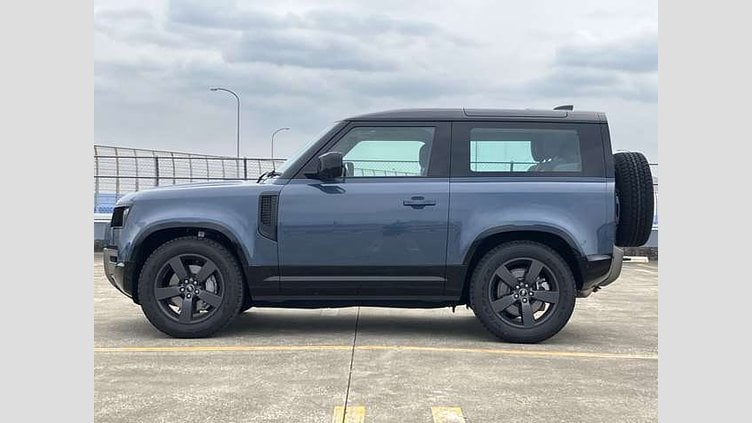 2024 認定中古車 Land Rover Defender 90 タスマンブルー D300 AWD（AT） X-DYNAMIC HSE