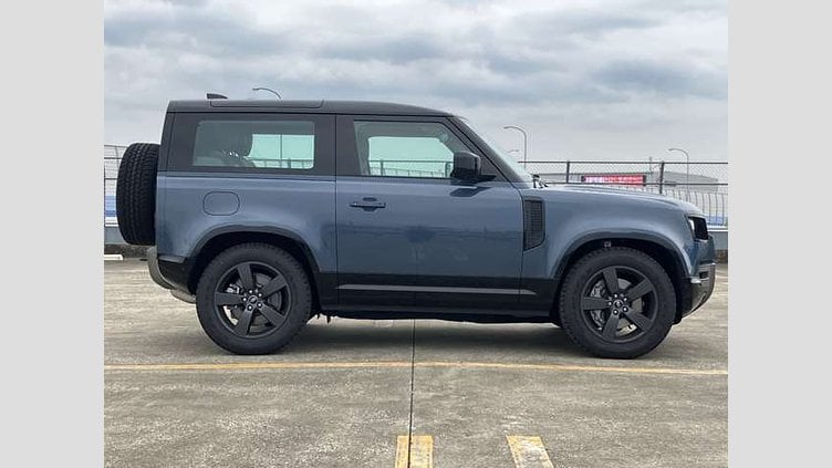 2024 認定中古車 Land Rover Defender 90 タスマンブルー D300 AWD（AT） X-DYNAMIC HSE