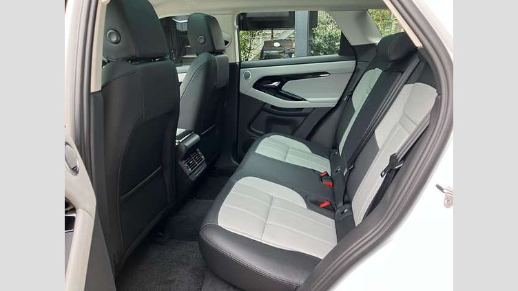 2024 認定中古車 Land Rover Range Rover Evoque オストゥーニパールホワイト D200マイルドハイブリッド（ディーゼル） DYNAMIC SE