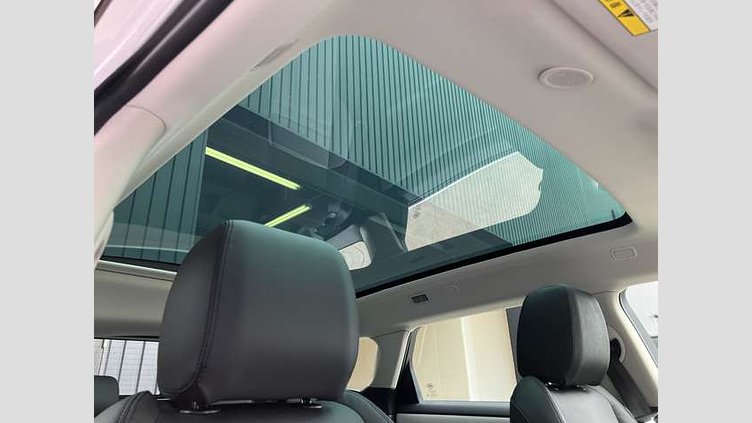 2024 認定中古車 Land Rover Range Rover Evoque オストゥーニパールホワイト D200マイルドハイブリッド（ディーゼル） DYNAMIC SE